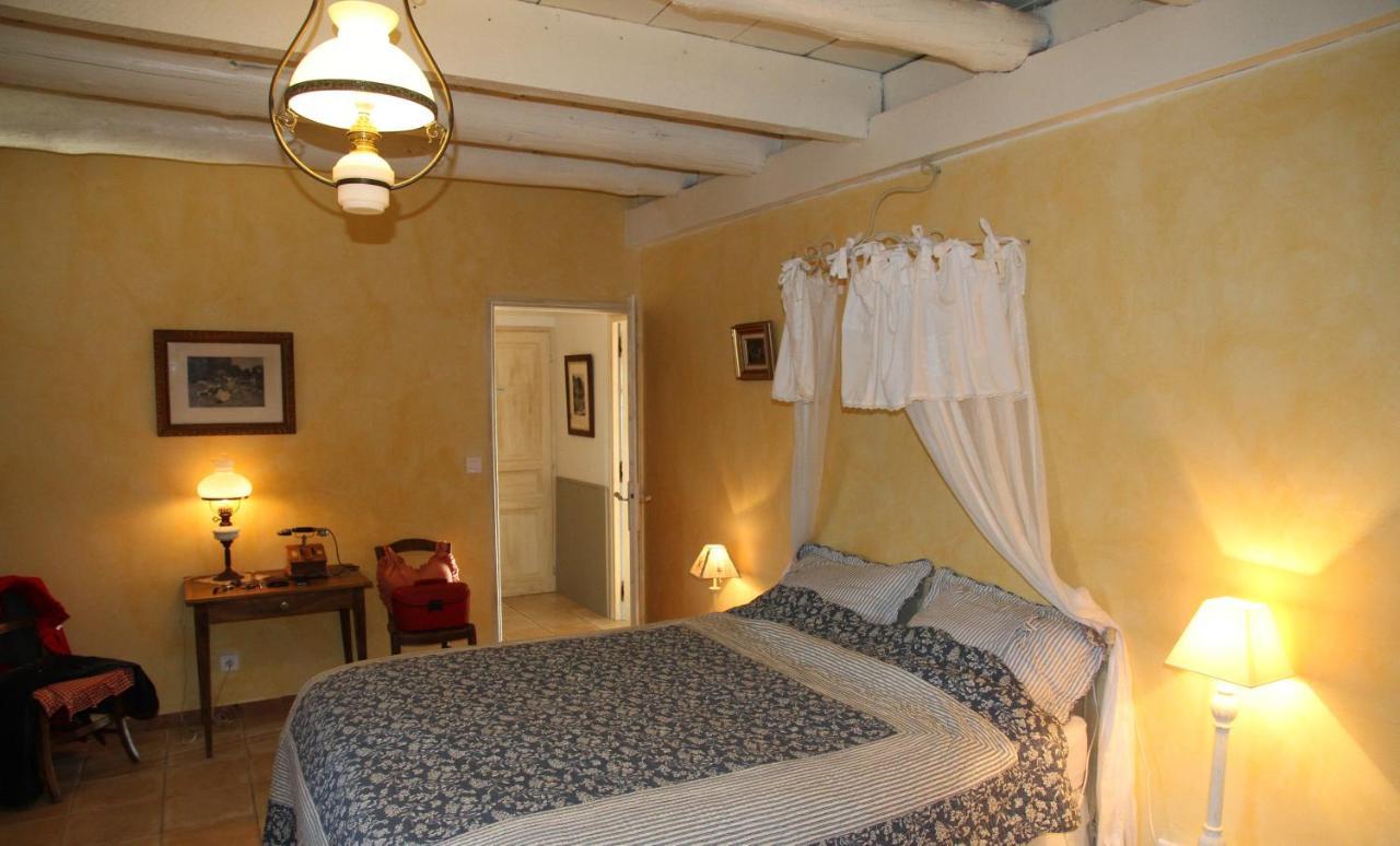 Au Bon Gre D'Hugoline Bed and Breakfast Blanzac  Buitenkant foto