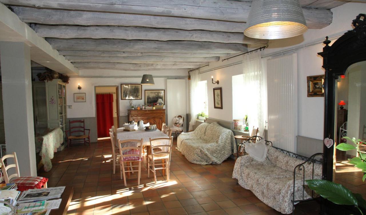 Au Bon Gre D'Hugoline Bed and Breakfast Blanzac  Buitenkant foto